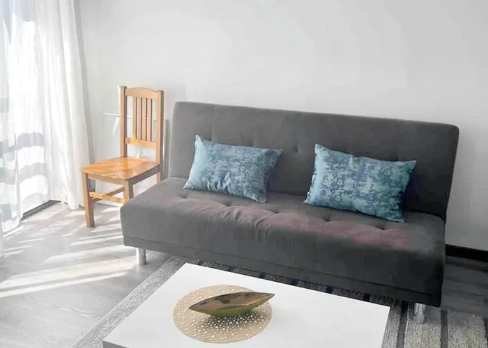 Comfortable In - 55 M² With Private Parking Nazaré