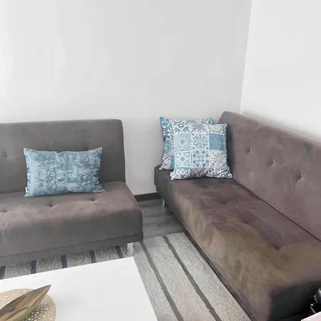 Comfortable In 55 M² With Private Parking Apartment Nazare