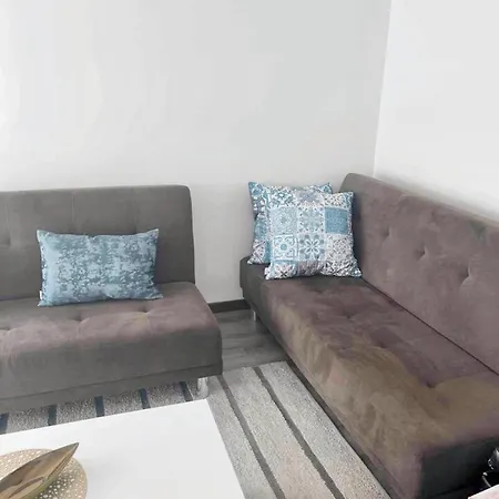Lejlighed Comfortable In - 55 M² With Private Parking